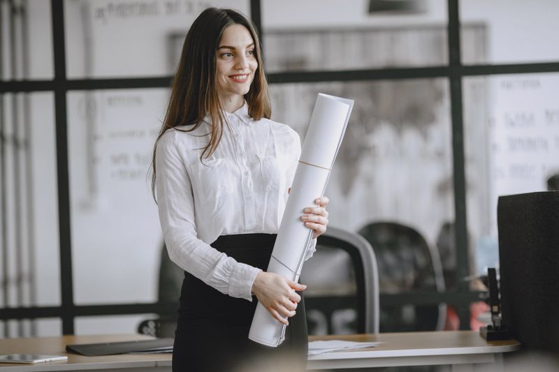 Elena Rivera — Customer Experience Manager at Giordanos